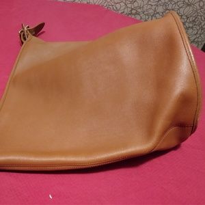 Coach #9085 XL Brown Leather bucket crossbody bag
